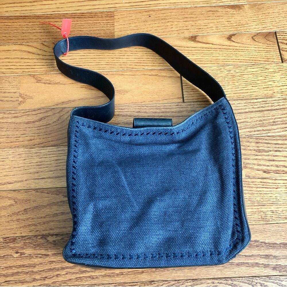 Hunting World Rare Authentic Canvas LeatherNavy Blue Women's Hobo Shoulder Bag - Picture 8 of 10